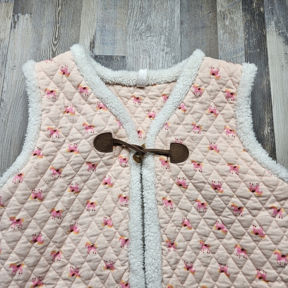 Matilda Jane Girl's 16 Vest Quilted Horse Pattern Shearling Reversable - Picture 3 of 10